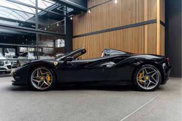 Ferrari F8 Spider