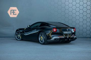 Ferrari F12