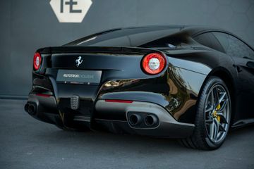 Ferrari F12
