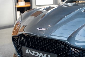 Aston Martin DBS
