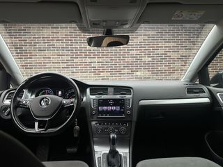 Volkswagen e-Golf