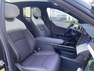 Mazda CX-6e