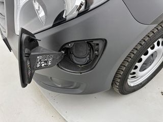 Mercedes-Benz eVito