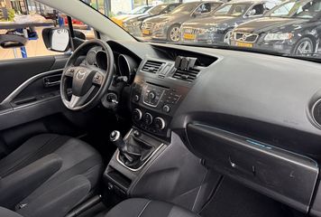 Mazda 5