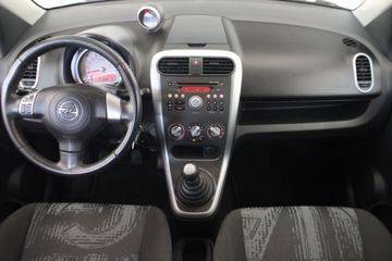Opel Agila