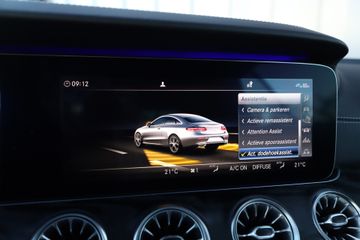 Mercedes-Benz E-Klasse
