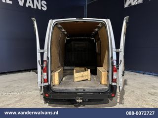 Nissan NV400