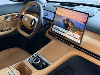 Geely Starray EM-i