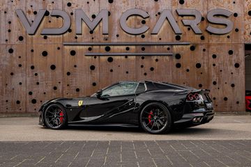 Ferrari 812 GTS