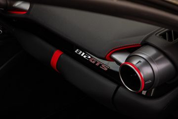 Ferrari 812 GTS