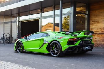 Lamborghini Aventador