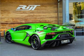 Lamborghini Aventador