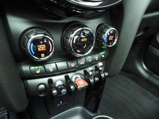 MINI 3-Deurs