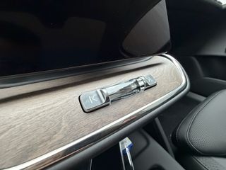 Volvo ES90