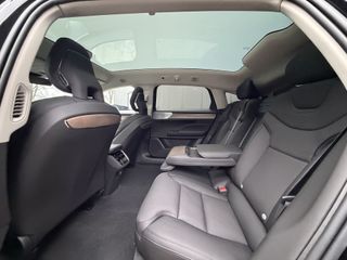 Volvo ES90