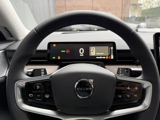 Volvo ES90