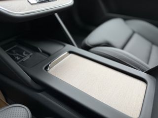 Volvo ES90