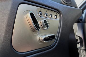 Jaguar XK