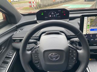 Toyota C-HR+