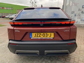 Toyota C-HR+