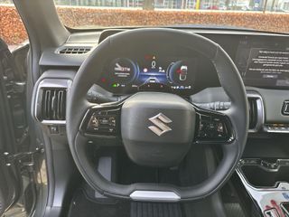 Suzuki e Vitara