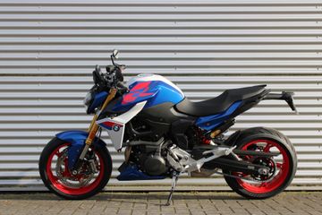 BMW F 900 R