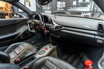 Ferrari 458