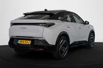 Peugeot e-3008