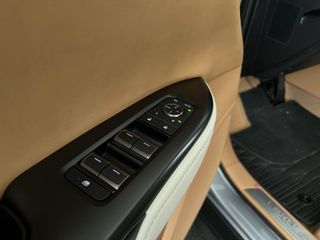 Lexus RZ