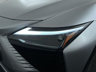 Lexus RZ