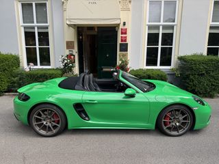 Porsche 718