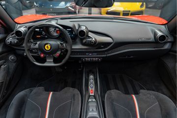 Ferrari F8 Spider
