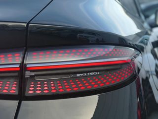 BYD SEAL