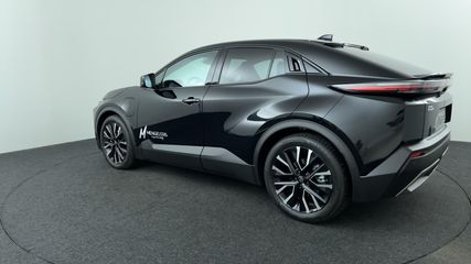 Toyota C-HR+