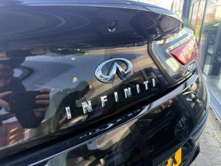 Infiniti Q60