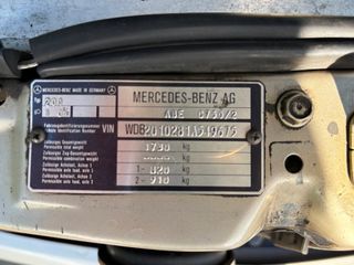 Mercedes-Benz 190
