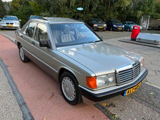 Mercedes-Benz 190