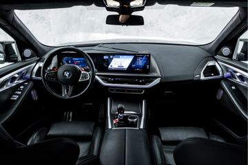 BMW XM