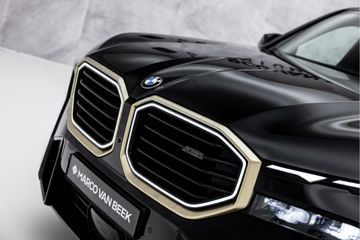 BMW XM