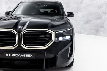 BMW XM