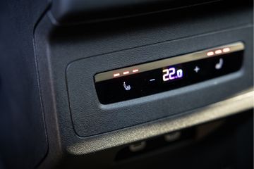 Audi SQ6 e-tron