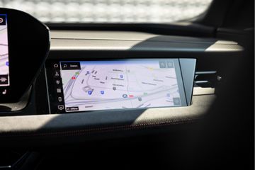 Audi SQ6 e-tron