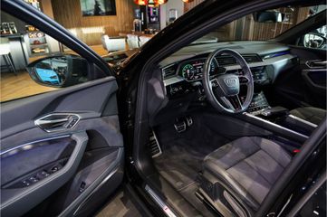 Audi Q8 e-tron