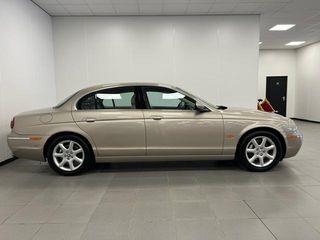 Jaguar S-Type