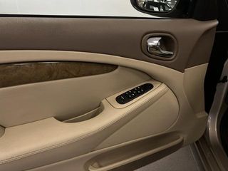 Jaguar S-Type