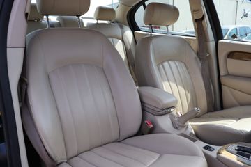 Jaguar X-Type