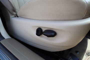 Jaguar X-Type