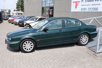 Jaguar X-Type