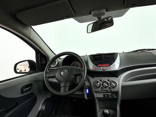 Nissan Pixo