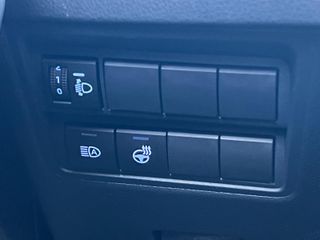 Mazda 2 Hybrid